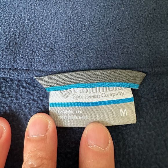 COLUMBIA Mens Full-Zip Fast Trek Fleece Vest in Navy - Picture 7 of 10